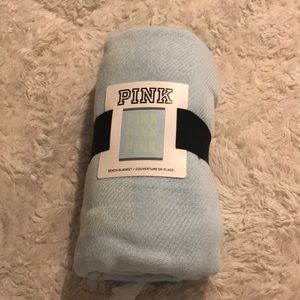 Brand new PINK vs Beach Blanket